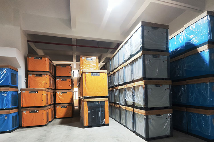 Hi Let me show you our warehouse(图3)